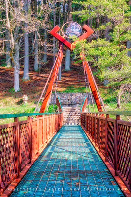 Cedar Falls Foot Bridge